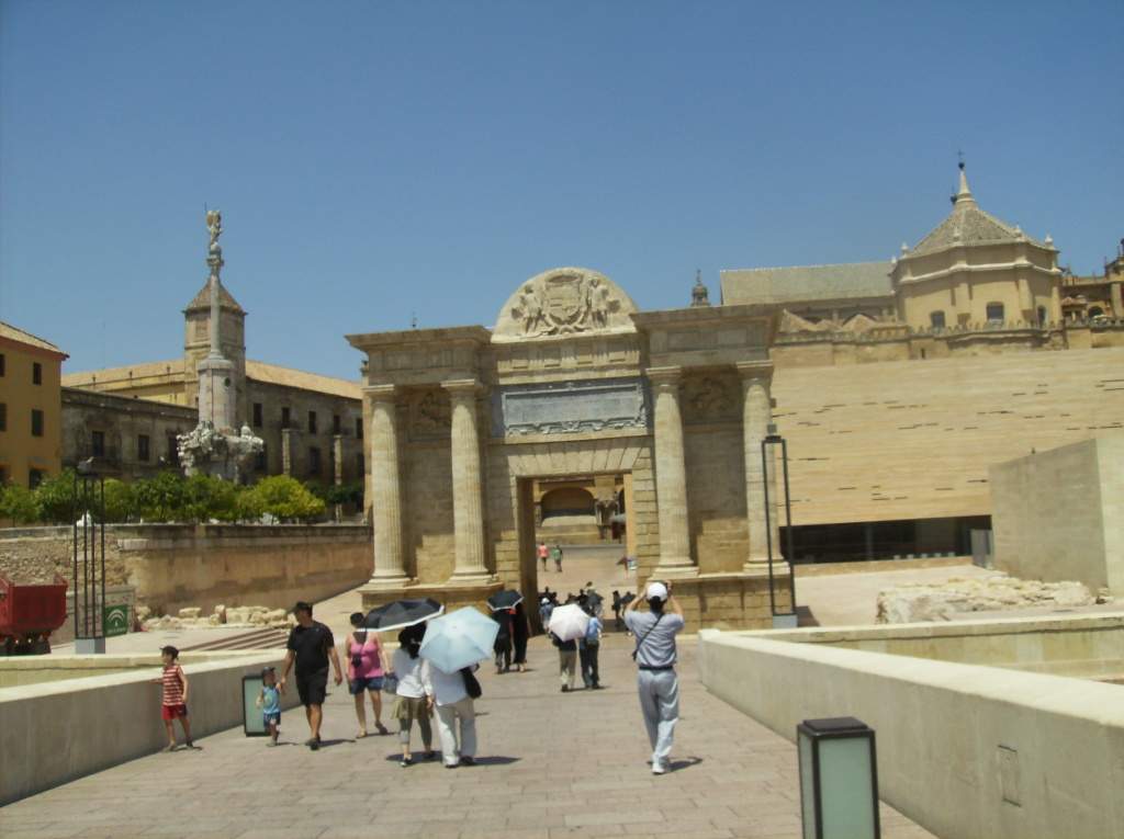 ai225.photobucket.com_albums_dd306_aserodio_CORDOVA_FRIAS2012426.jpg