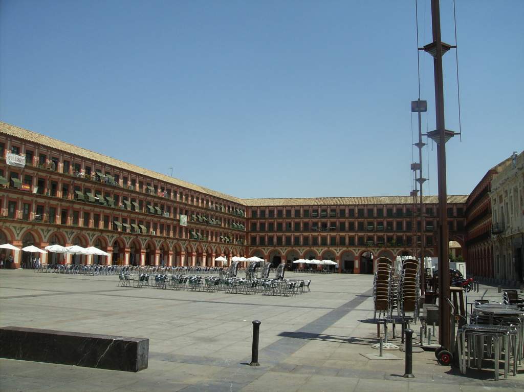 ai225.photobucket.com_albums_dd306_aserodio_CORDOVA_FRIAS2012450.jpg