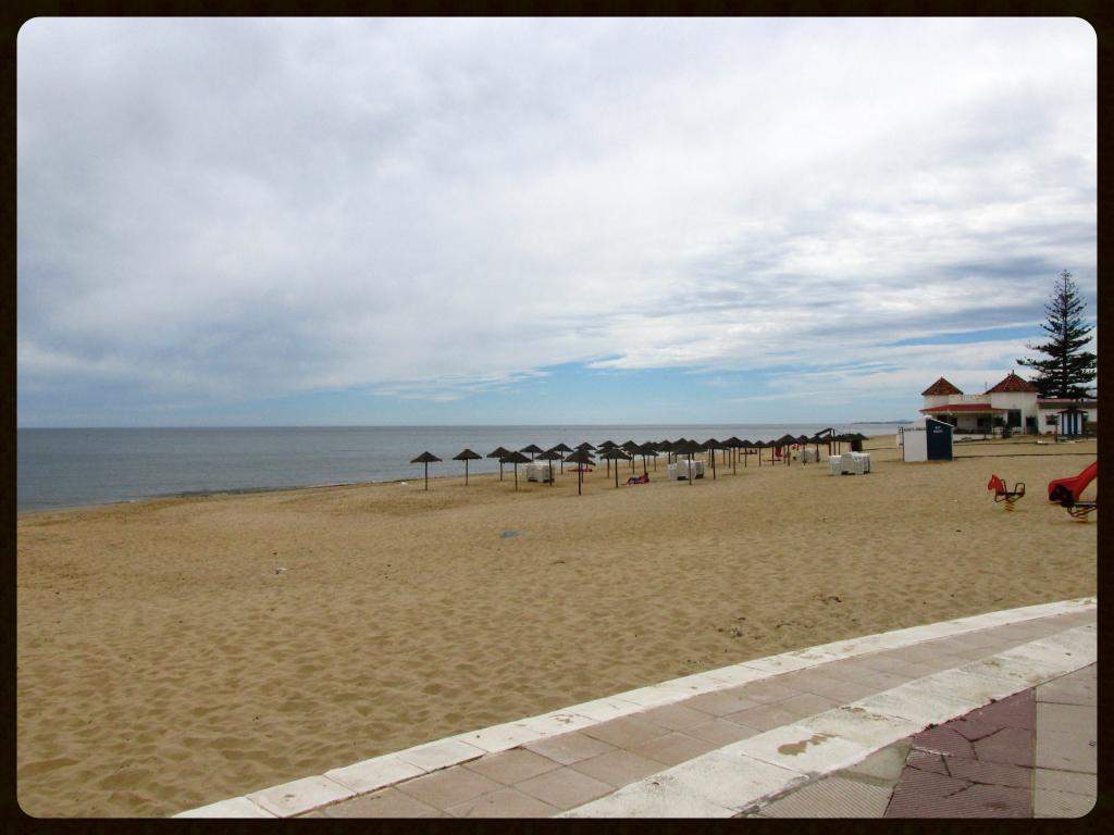 ai225.photobucket.com_albums_dd306_aserodio_El_20Rompido_La_2037cb89ab94e88a5c72c9694ed55d032a.jpg