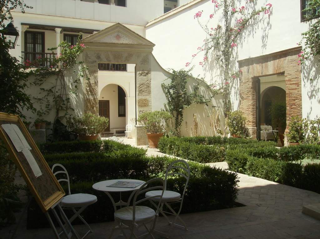 ai225.photobucket.com_albums_dd306_aserodio_PATIOS_FRIAS2012380.jpg