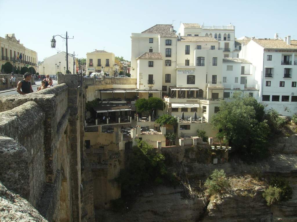 ai225.photobucket.com_albums_dd306_aserodio_RONDA_FRIAS2012191.jpg