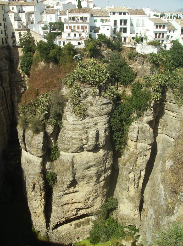 ai225.photobucket.com_albums_dd306_aserodio_RONDA_FRIAS2012192.jpg