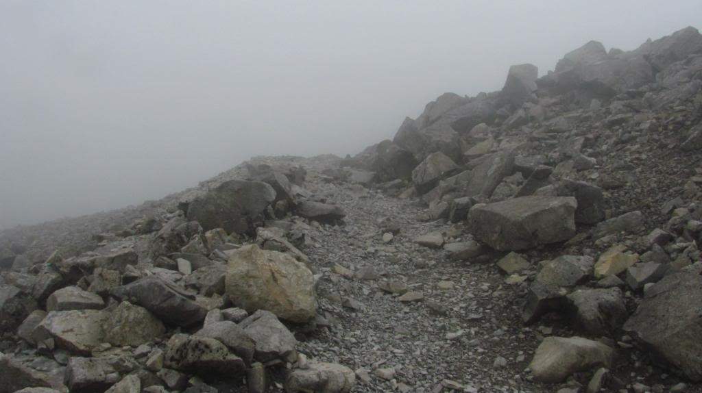ai225.photobucket.com_albums_dd306_aserodio_Scotland_Ben_20nevis_IMG_1149_zps03d37c07.jpg
