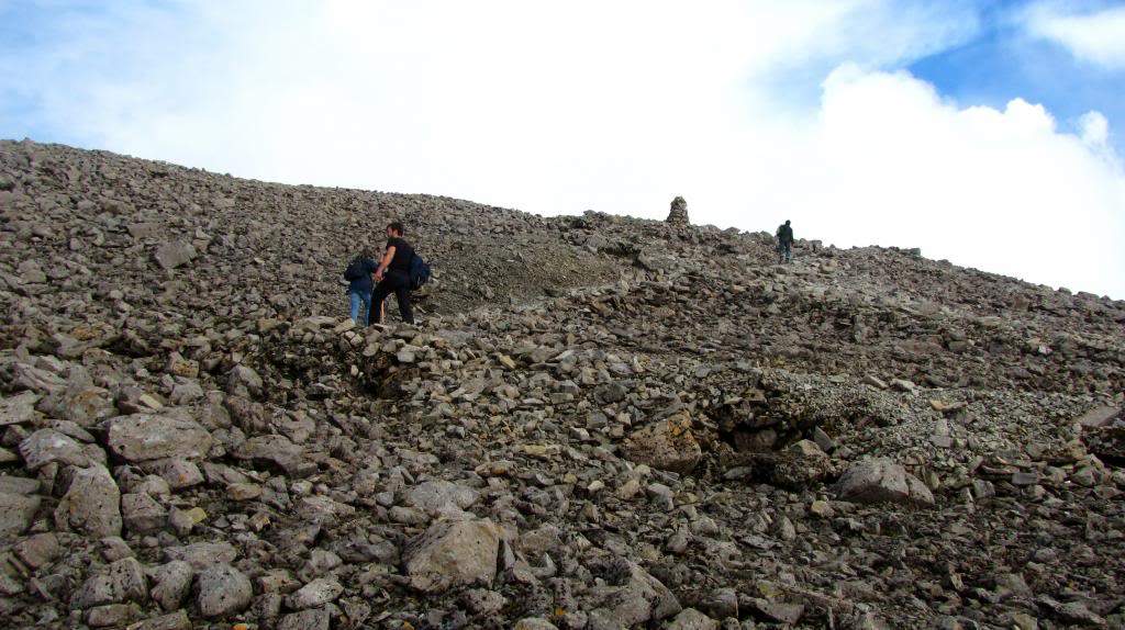 ai225.photobucket.com_albums_dd306_aserodio_Scotland_Ben_20nevis_IMG_3678_zps33fccb22.jpg