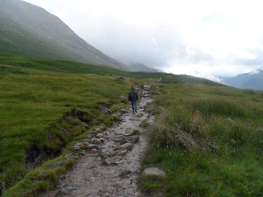 ai225.photobucket.com_albums_dd306_aserodio_Scotland_Ben_20nevis_SAM_0300_zpsde167364.jpg
