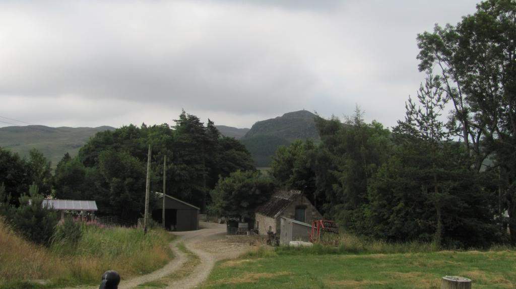 ai225.photobucket.com_albums_dd306_aserodio_Scotland_casa_IMG_0776_zps206f5105.jpg