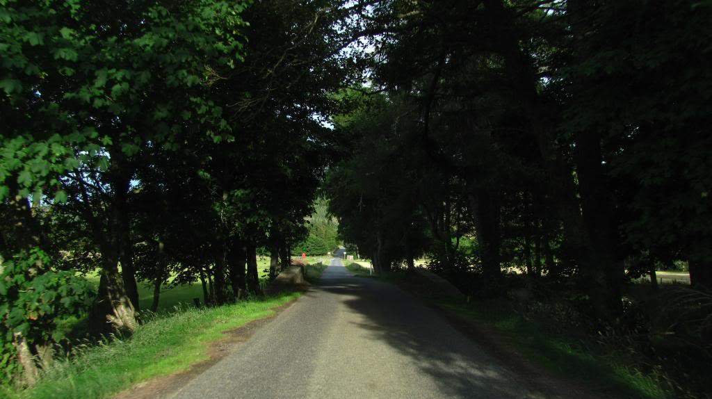 ai225.photobucket.com_albums_dd306_aserodio_Scotland_casa_IMG_3437_zpsc74e2d7a.jpg