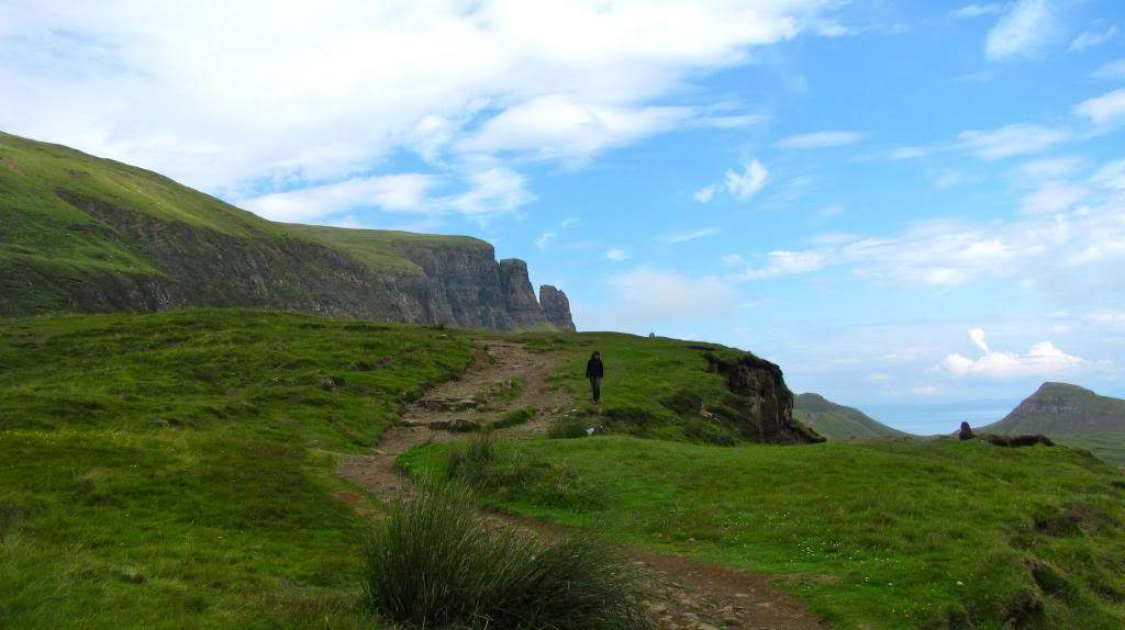 ai225.photobucket.com_albums_dd306_aserodio_Scotland_Isle_20of59289480b4f1351b236e8349f886c6ee.jpg