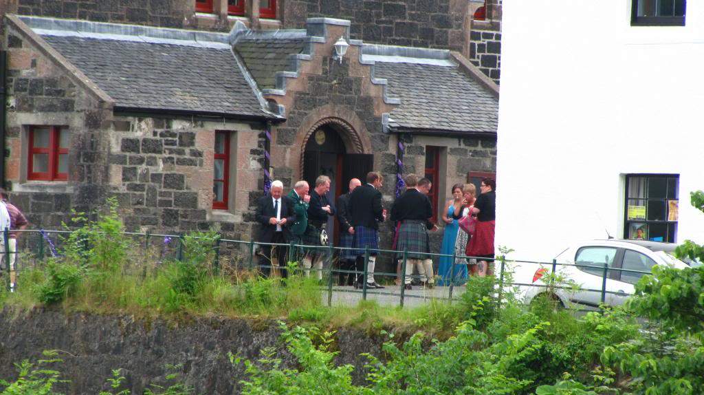 ai225.photobucket.com_albums_dd306_aserodio_Scotland_Isle_20of61da5ecfbf0765ebff17eac0342c4821.jpg