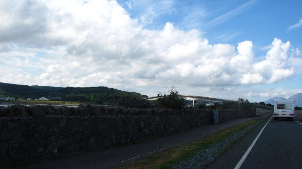 ai225.photobucket.com_albums_dd306_aserodio_Scotland_Isle_20of_20Skye_IMG_3819_zpse2205c44.jpg