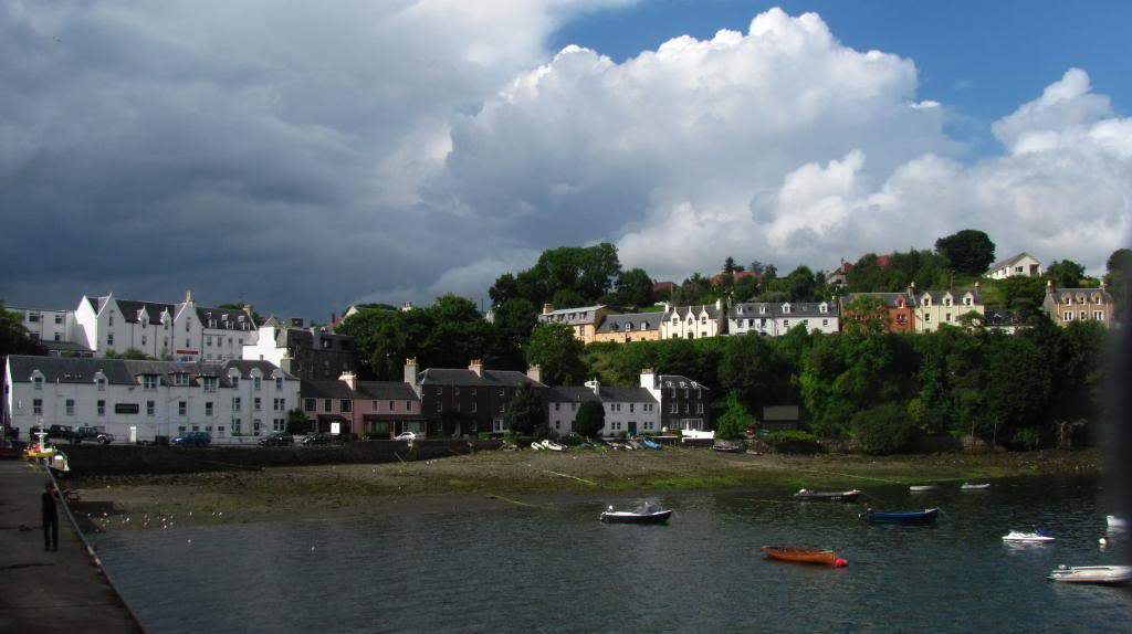 ai225.photobucket.com_albums_dd306_aserodio_Scotland_Isle_20ofefdf6825b695d98c104733f8d3094796.jpg