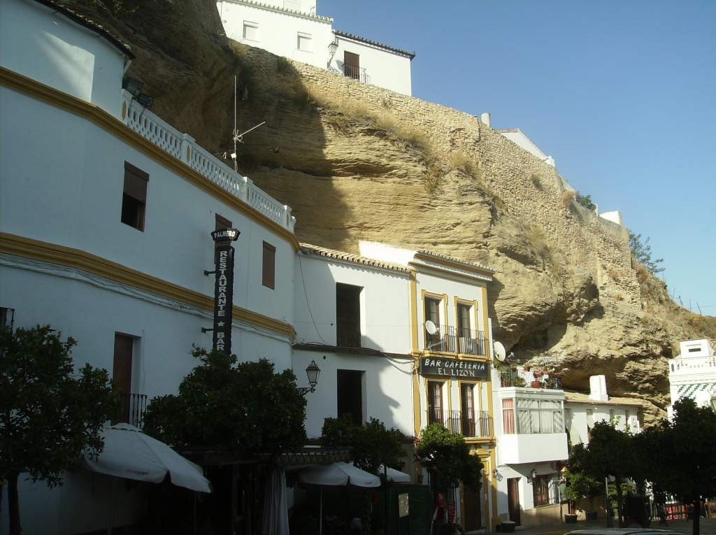 ai225.photobucket.com_albums_dd306_aserodio_SETENIL_20DE_20LAS_20BODEGAS_FRIAS2012458.jpg