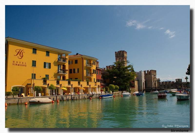 ai225.photobucket.com_albums_dd86_JJPPMM_7370Sirmione.jpg