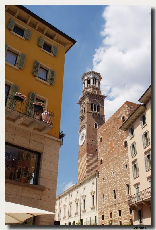 ai225.photobucket.com_albums_dd86_JJPPMM_7410_Verona.jpg