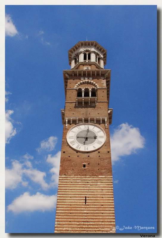 ai225.photobucket.com_albums_dd86_JJPPMM_7414_Verona.jpg