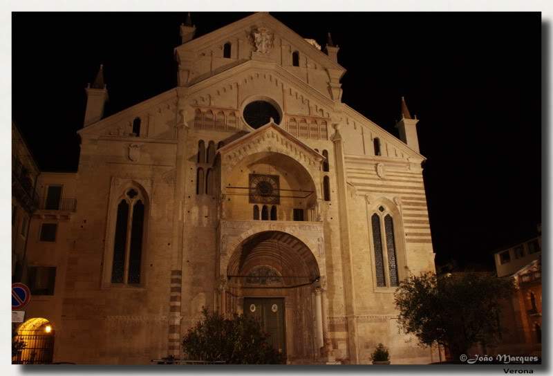 ai225.photobucket.com_albums_dd86_JJPPMM_7518_Verona.jpg