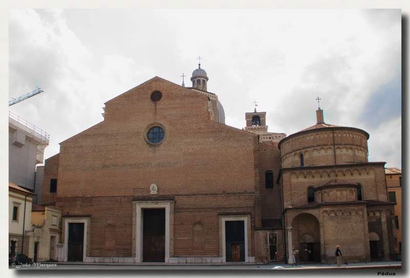 ai225.photobucket.com_albums_dd86_JJPPMM_7563_Padua.jpg
