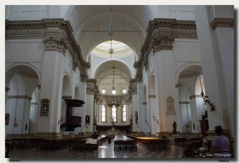 ai225.photobucket.com_albums_dd86_JJPPMM_7564_Padua.jpg
