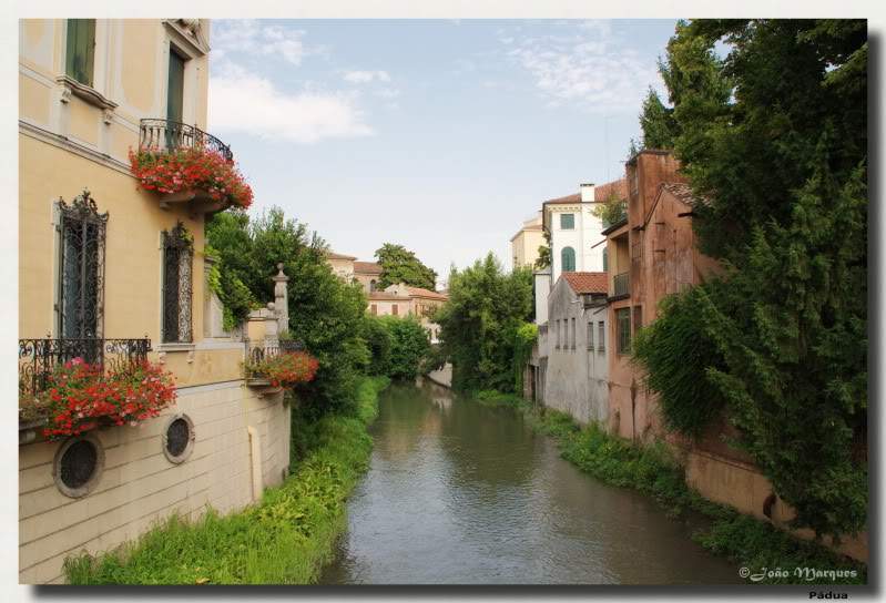 ai225.photobucket.com_albums_dd86_JJPPMM_7585_Padua.jpg