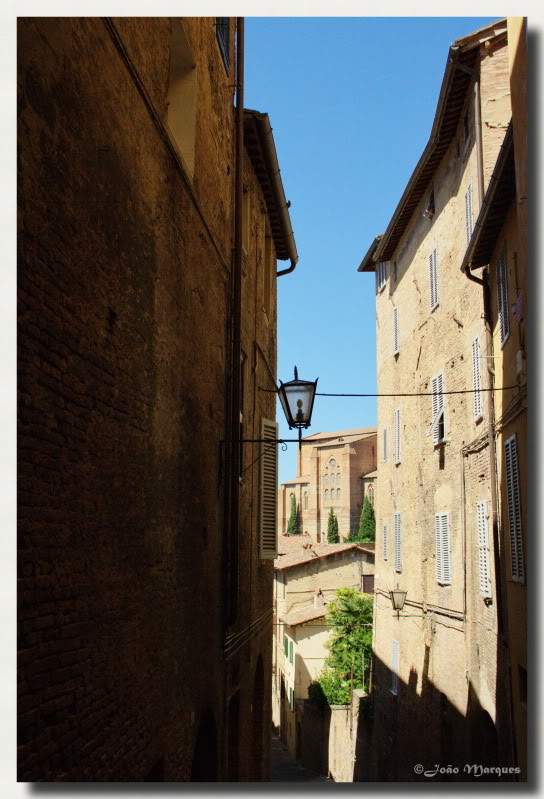 ai225.photobucket.com_albums_dd86_JJPPMM_8500_Siena.jpg