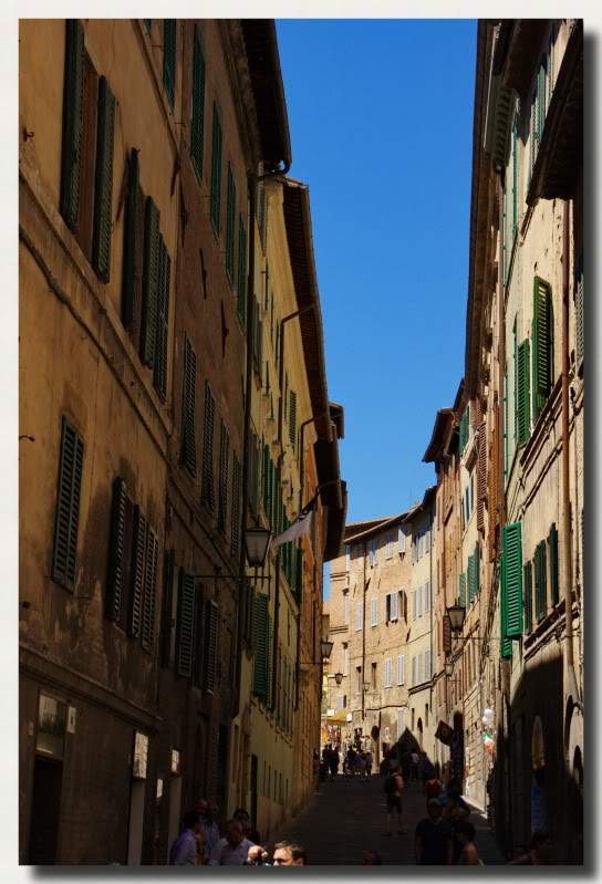 ai225.photobucket.com_albums_dd86_JJPPMM_8539_Siena.jpg