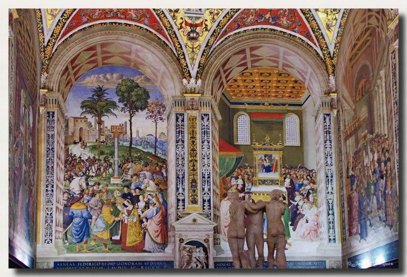 ai225.photobucket.com_albums_dd86_JJPPMM_8590_Siena.jpg