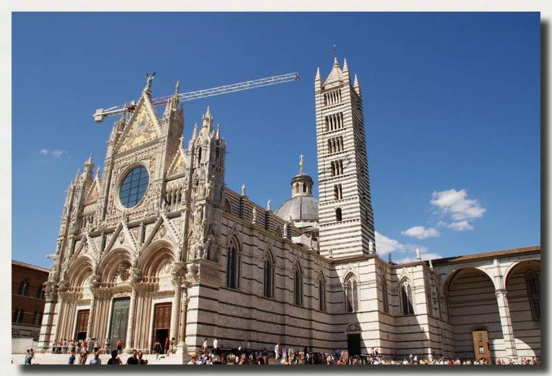 ai225.photobucket.com_albums_dd86_JJPPMM_8629_Siena.jpg