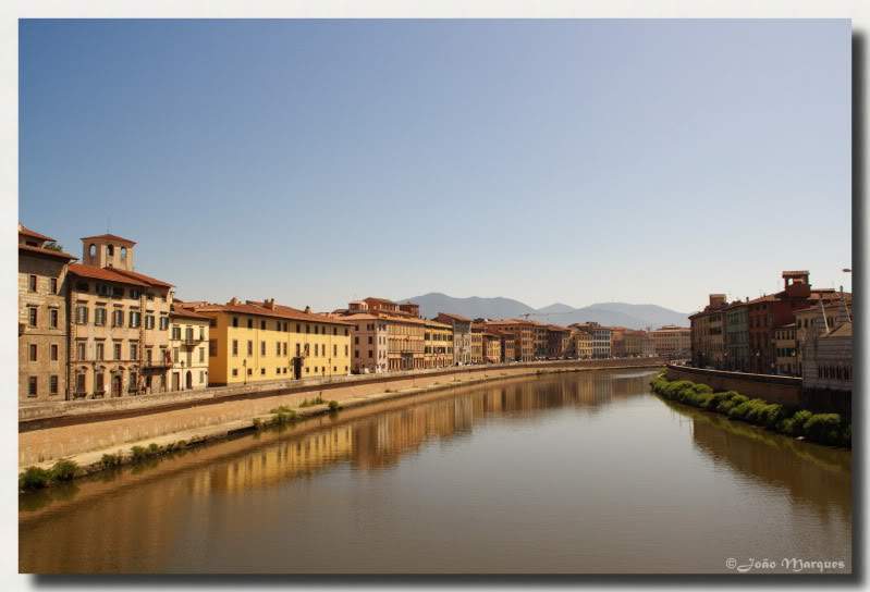 ai225.photobucket.com_albums_dd86_JJPPMM_8764_Pisa.jpg