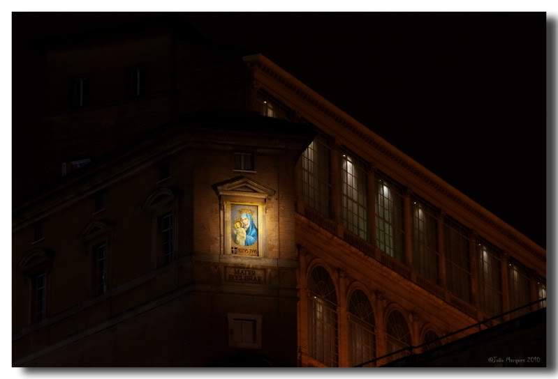 ai225.photobucket.com_albums_dd86_JJPPMM_BasilicaNoite.jpg