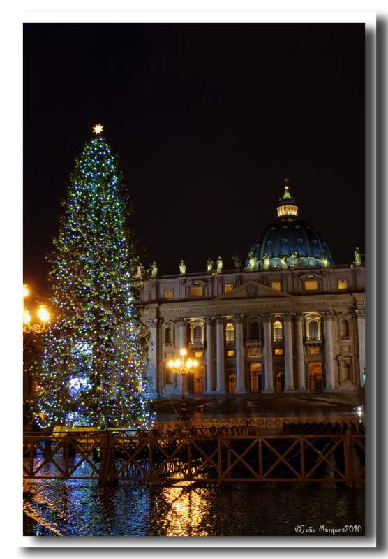 ai225.photobucket.com_albums_dd86_JJPPMM_BasilicaNoite10.jpg