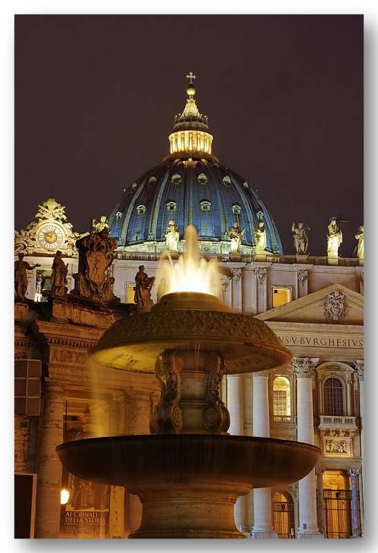 ai225.photobucket.com_albums_dd86_JJPPMM_BasilicaNoite4.jpg