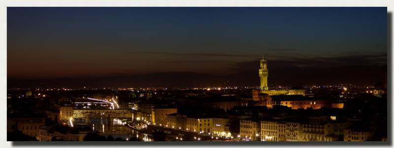 ai225.photobucket.com_albums_dd86_JJPPMM_FlorenaPanormica3_1.jpg