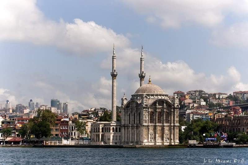 ai225.photobucket.com_albums_dd86_JJPPMM_Istambul_Bosforo7.jpg