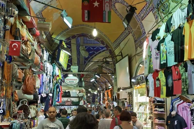 ai225.photobucket.com_albums_dd86_JJPPMM_Istambul_GBazar2.jpg