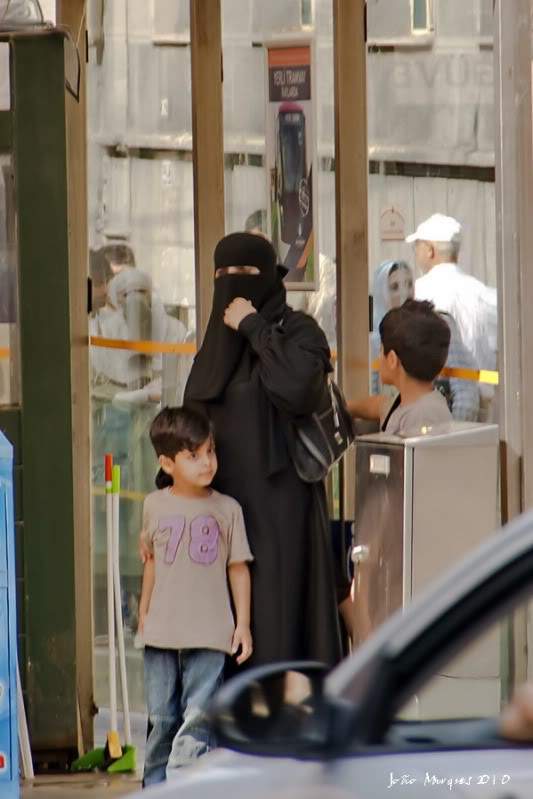 ai225.photobucket.com_albums_dd86_JJPPMM_Istambul_Gentes4.jpg