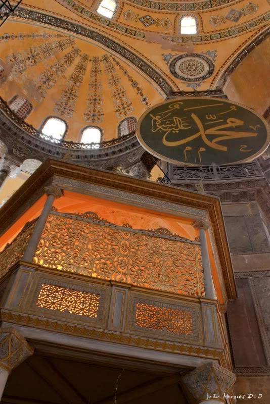 ai225.photobucket.com_albums_dd86_JJPPMM_Istambul_HagiaSophia23.jpg