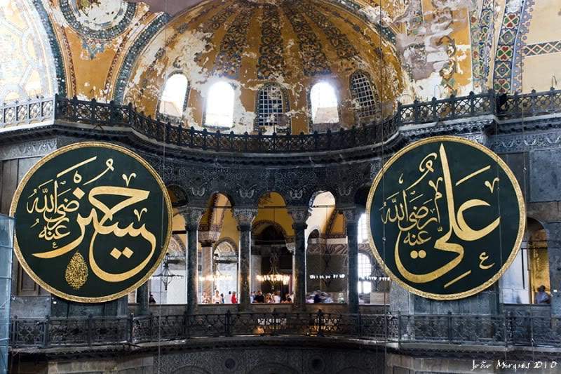 ai225.photobucket.com_albums_dd86_JJPPMM_Istambul_HagiaSophia30.jpg