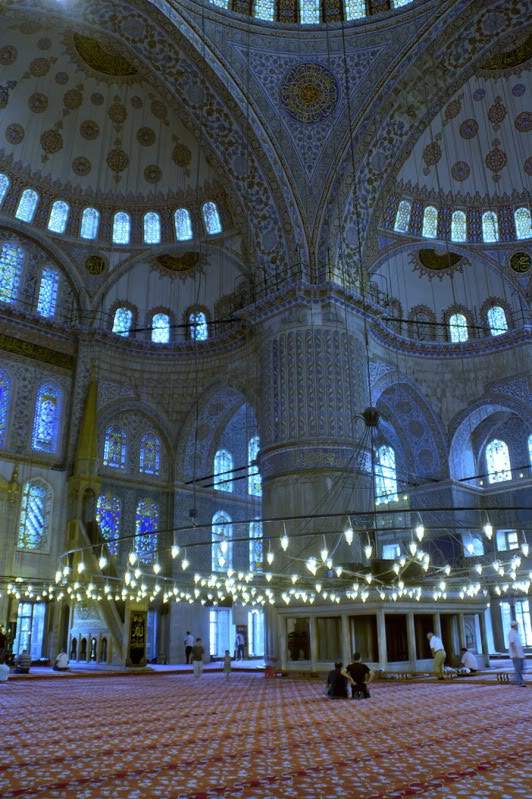 ai225.photobucket.com_albums_dd86_JJPPMM_Istambul_MesquitaAzul_19.jpg
