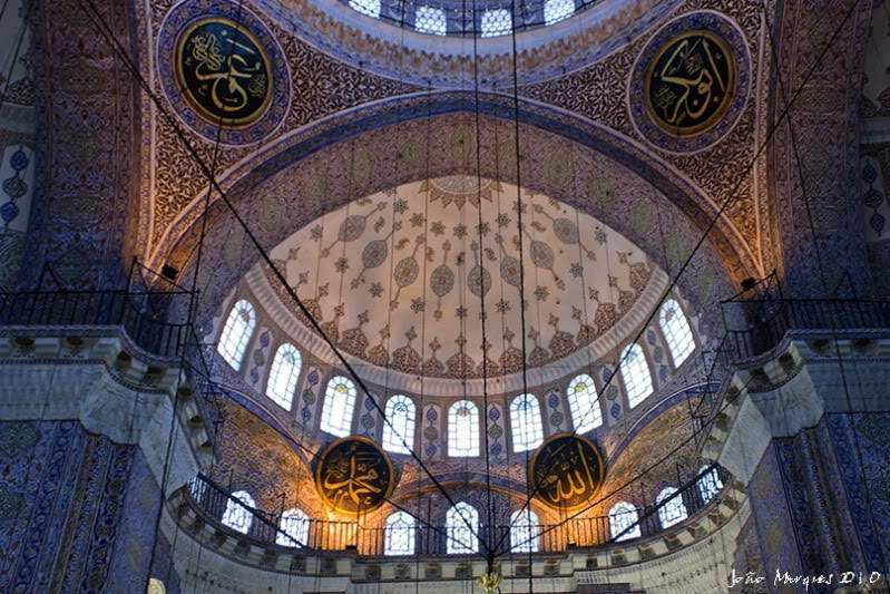ai225.photobucket.com_albums_dd86_JJPPMM_Istambul_MesquitaNova12.jpg