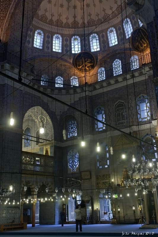 ai225.photobucket.com_albums_dd86_JJPPMM_Istambul_MesquitaNova15.jpg