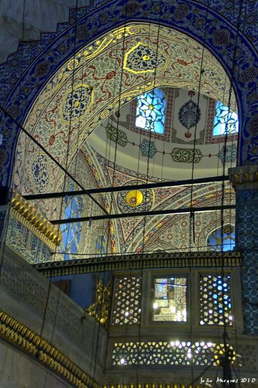 ai225.photobucket.com_albums_dd86_JJPPMM_Istambul_MesquitaNova9.jpg