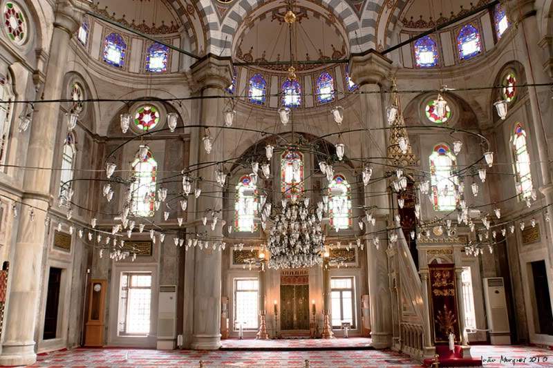 ai225.photobucket.com_albums_dd86_JJPPMM_Istambul_MesquitaTulipa3.jpg