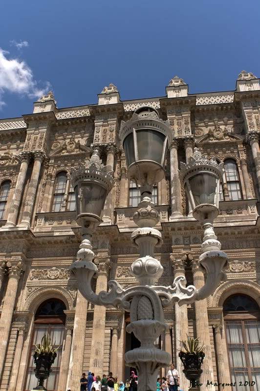 ai225.photobucket.com_albums_dd86_JJPPMM_Istambul_PalacioDholma13.jpg
