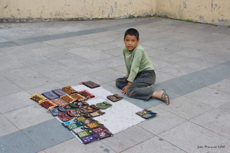 ai225.photobucket.com_albums_dd86_JJPPMM_Istambul_pessoas1.jpg