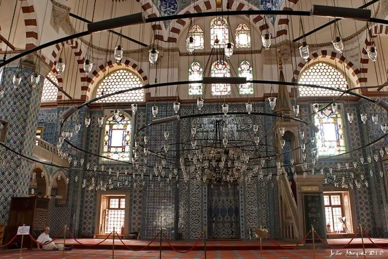 ai225.photobucket.com_albums_dd86_JJPPMM_Istambul_RustiPass2.jpg