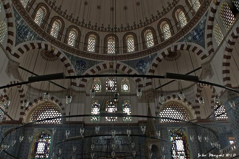 ai225.photobucket.com_albums_dd86_JJPPMM_Istambul_RustiPass5.jpg