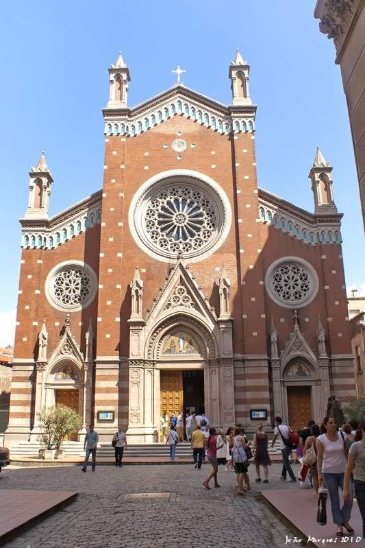 ai225.photobucket.com_albums_dd86_JJPPMM_Istambul_SantoAntonio.jpg