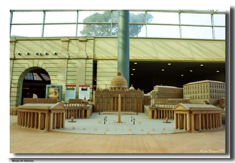 ai225.photobucket.com_albums_dd86_JJPPMM_MuseuVaticano4.jpg