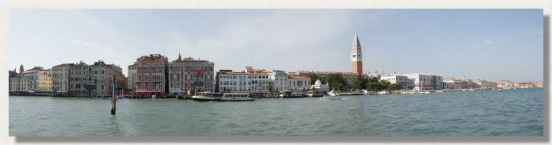 ai225.photobucket.com_albums_dd86_JJPPMM_Panormica1veneza.jpg