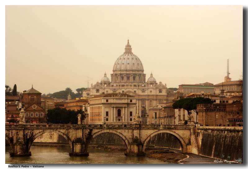 ai225.photobucket.com_albums_dd86_JJPPMM_Vaticano1.jpg